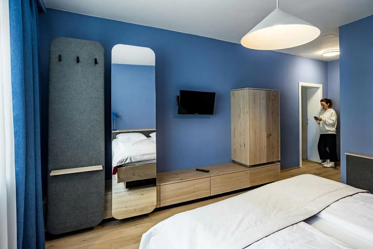 Altstadthotel Weisse Taube Salzburg 4*,
