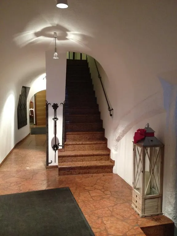 Altstadthotel Weisse Taube Salzburg Hotel