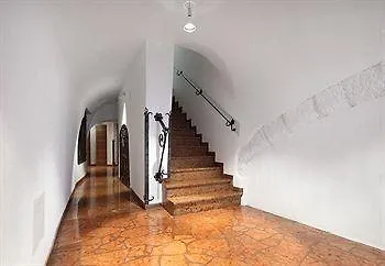 Altstadthotel Weisse Taube Salzburg 4*,